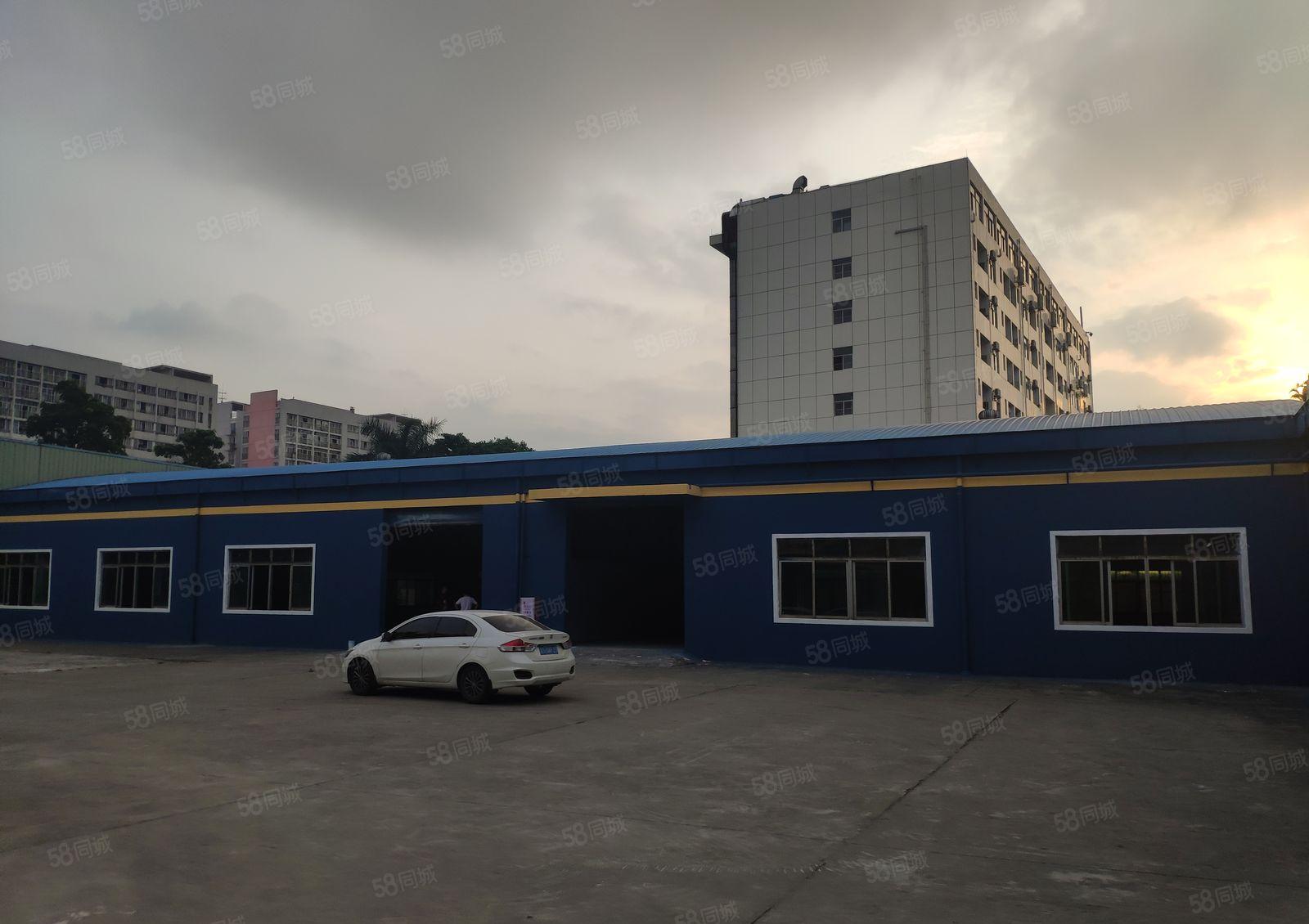 南城白马金典一手房东小独院1000平方，现成装修，空地大！