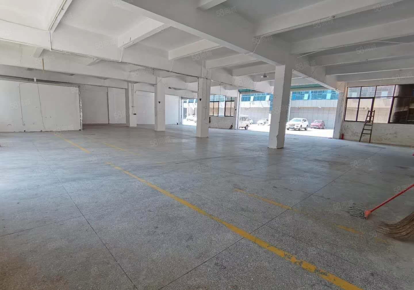 南城新空出单一层厂房仓库4000方形象好交通方便