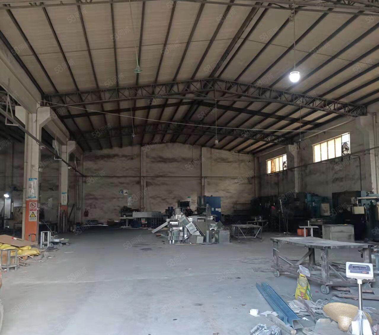 南城白马2600平方独门独院全新单一层低价出租