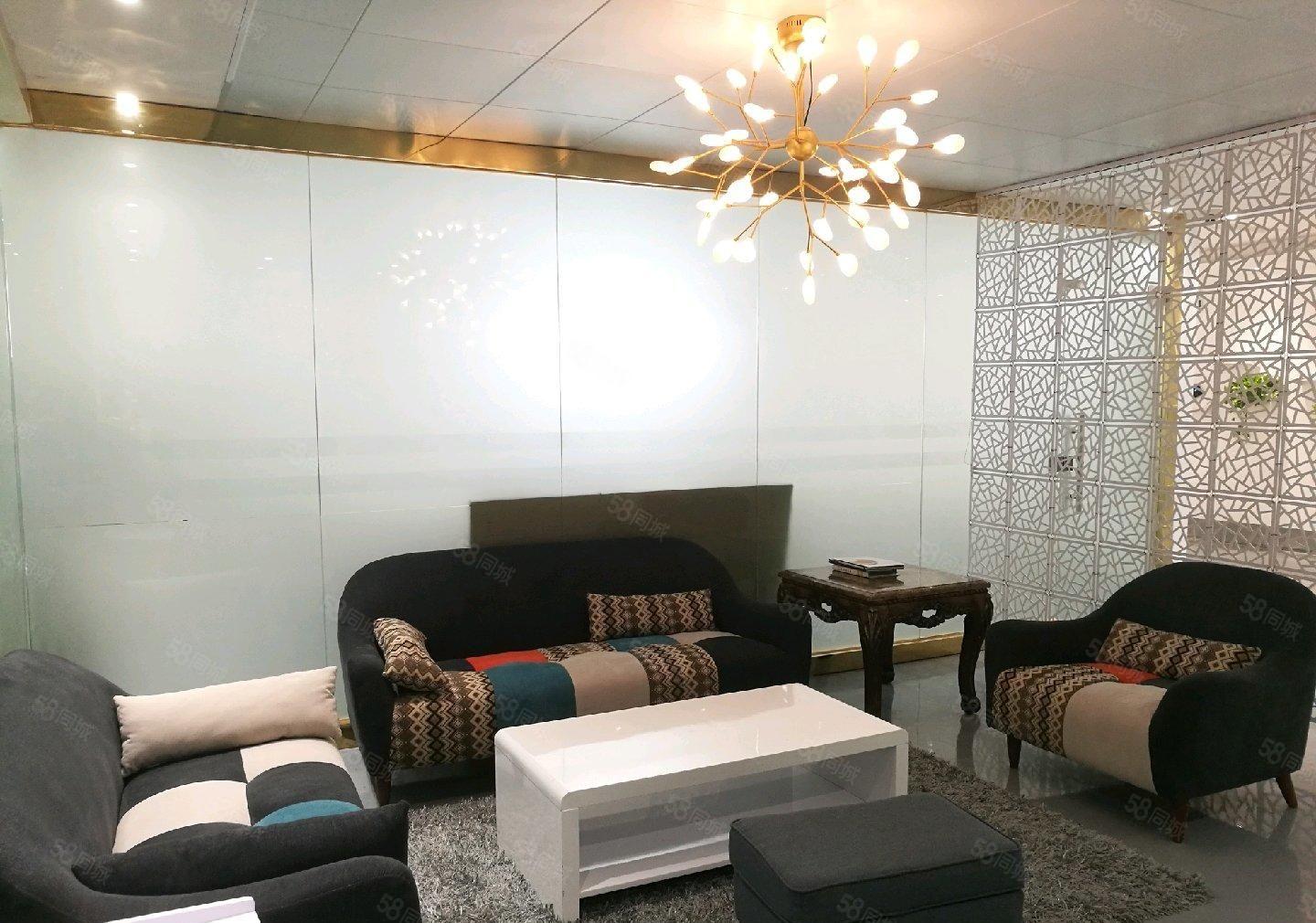 南城西平科技公司研发中心出租，共850平方，精装修