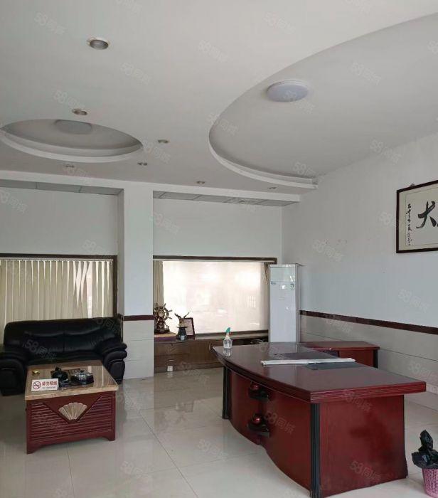 原房东水乡大道边重工业带多部行车单一层厂房出租，水电证件齐全