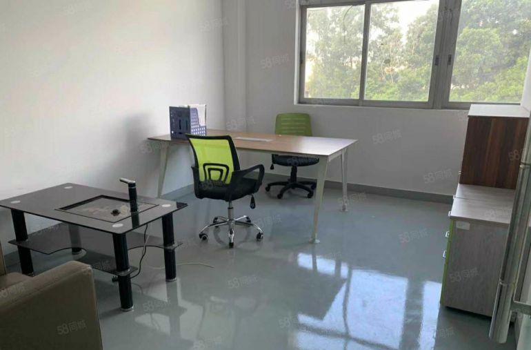 南城 独院 厂房出租 共5000平方，形象好