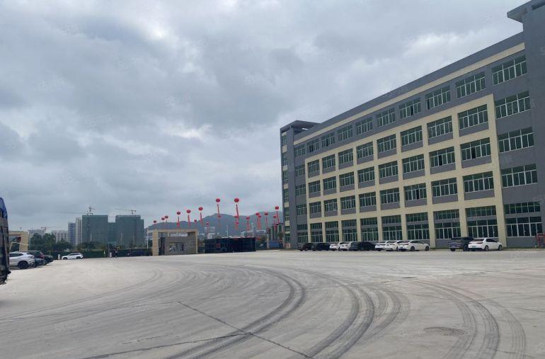 南城园区厂房单层面积5000平，低价出租！空地大，交通好！