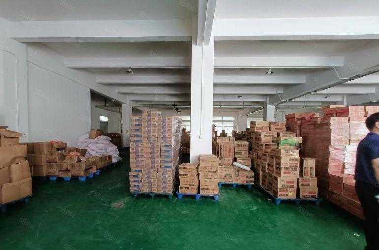 南城汽车站附近一楼厂房出租，500平起租，适合电商贸易仓库