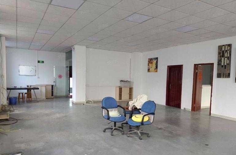 南城西平蛤地附近原房东厂房出租500平方，1000，1800