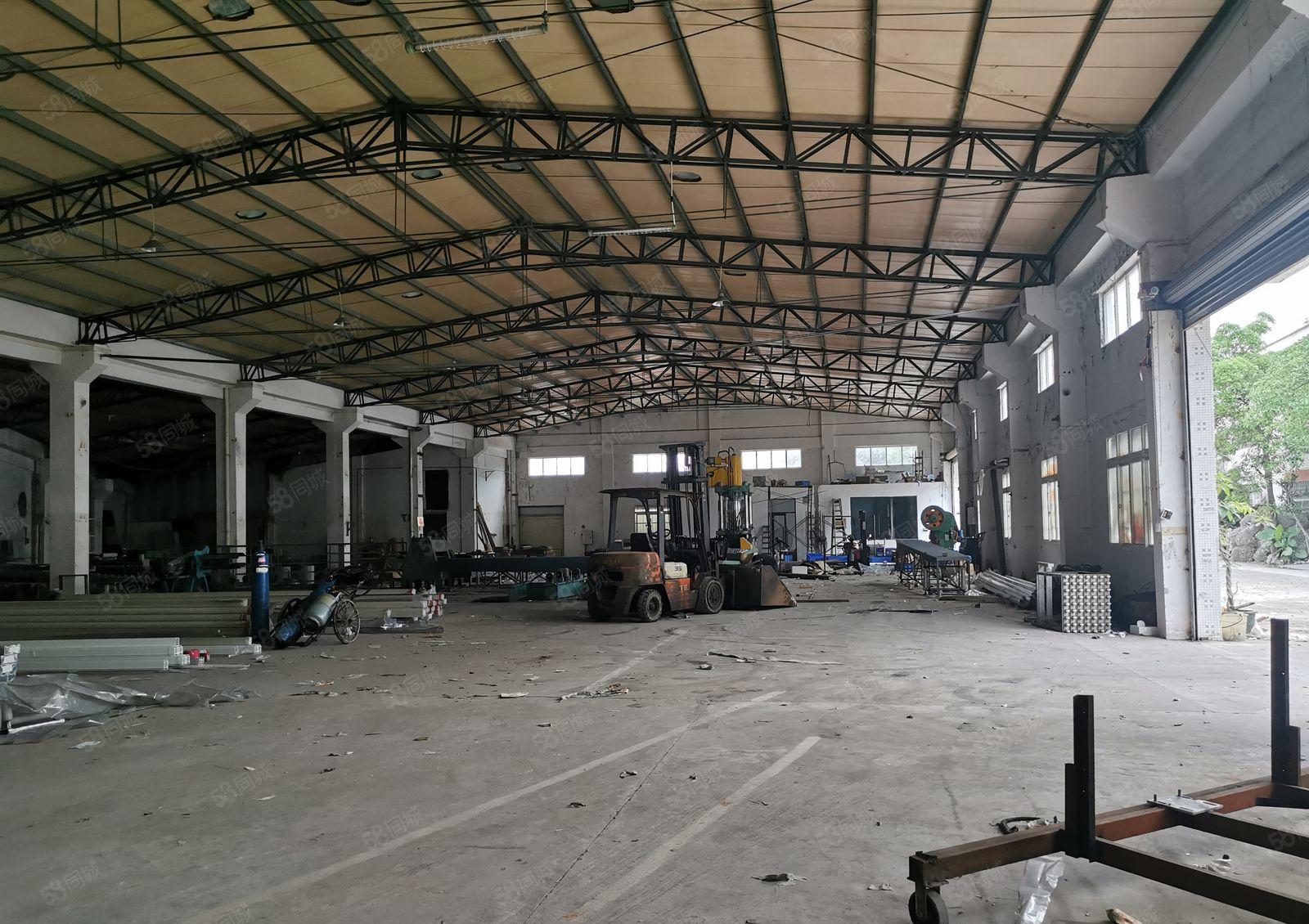 东城石井一楼钢构厂房1000平可分租500平，可做加工，仓库