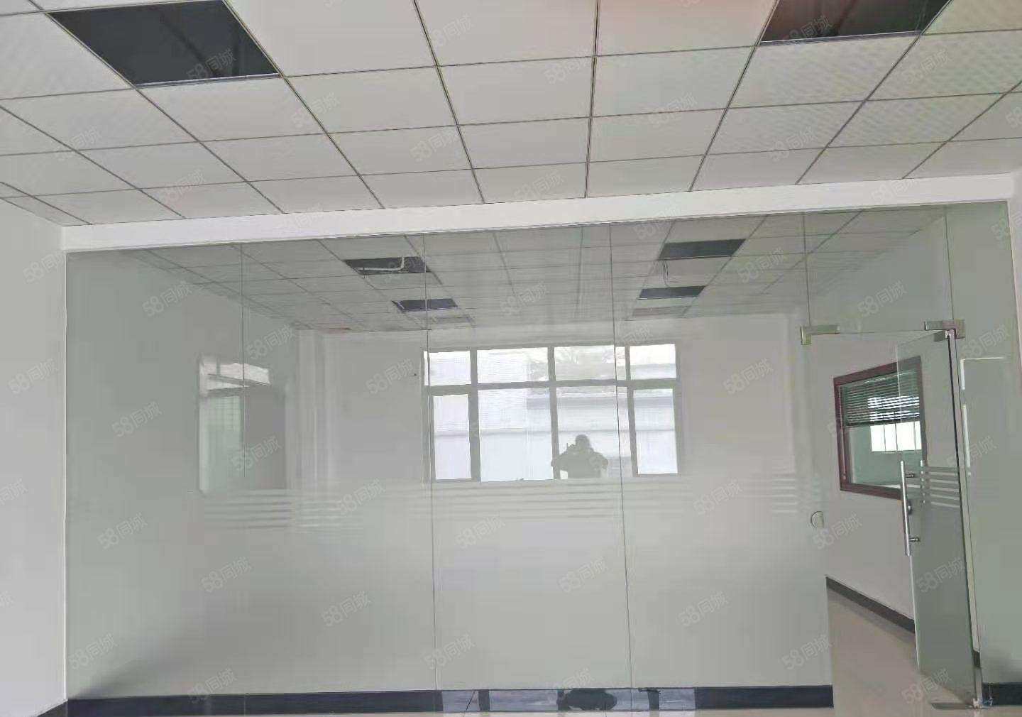 东城下桥铁地口附近空出一楼1000方只租18元只租18元