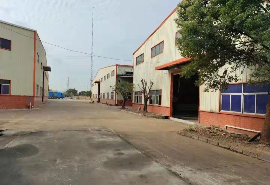 高速出口38000平米钢构可分租 滴水9米,空地6000平米