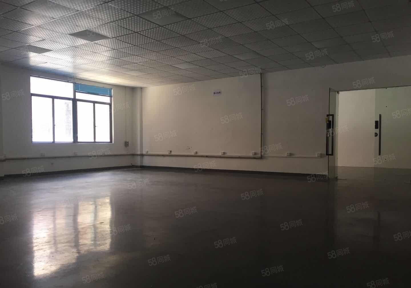 东城温塘二楼厂房出租1000平方，现成装修，环境舒适！