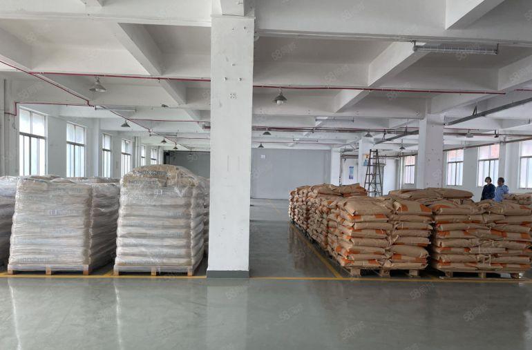 低价10元！东城温塘厂房一楼850平，带地坪漆，空地大