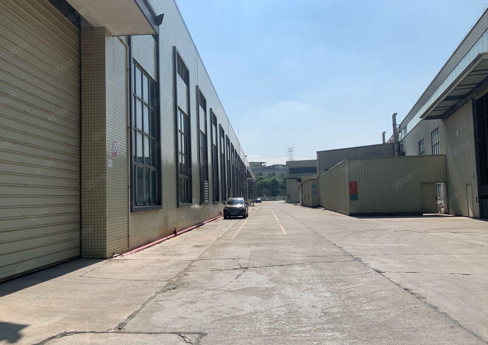 12米高独院钢构厂房实际面积出租，500平方起租，超大空地