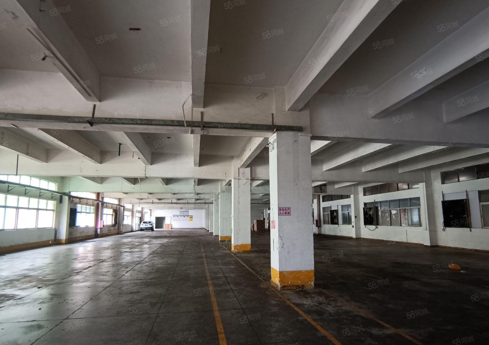 东城温塘一楼3000平方厂房低价出租，现成装修，大车好进出