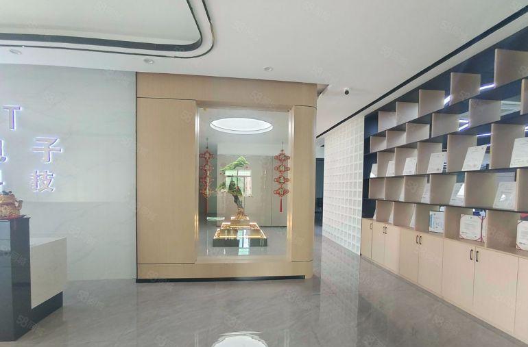 东莞东城区厂房出租，独门独院，原房东实际面积无公摊，可办环评