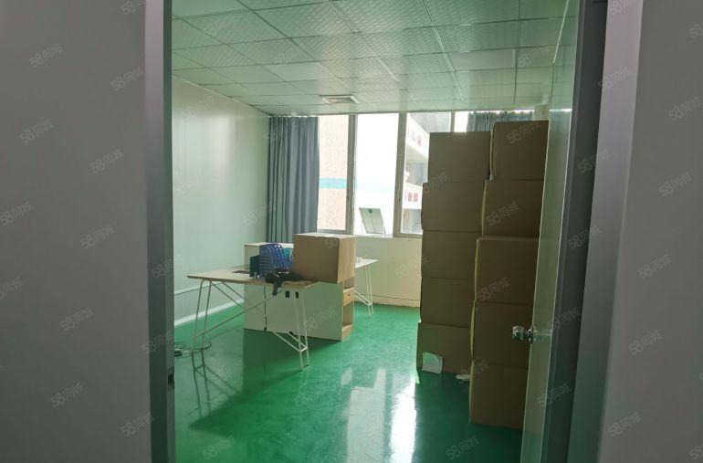 低价东城独门独院厂房3800平，带豪华装修，空地超大，好招工