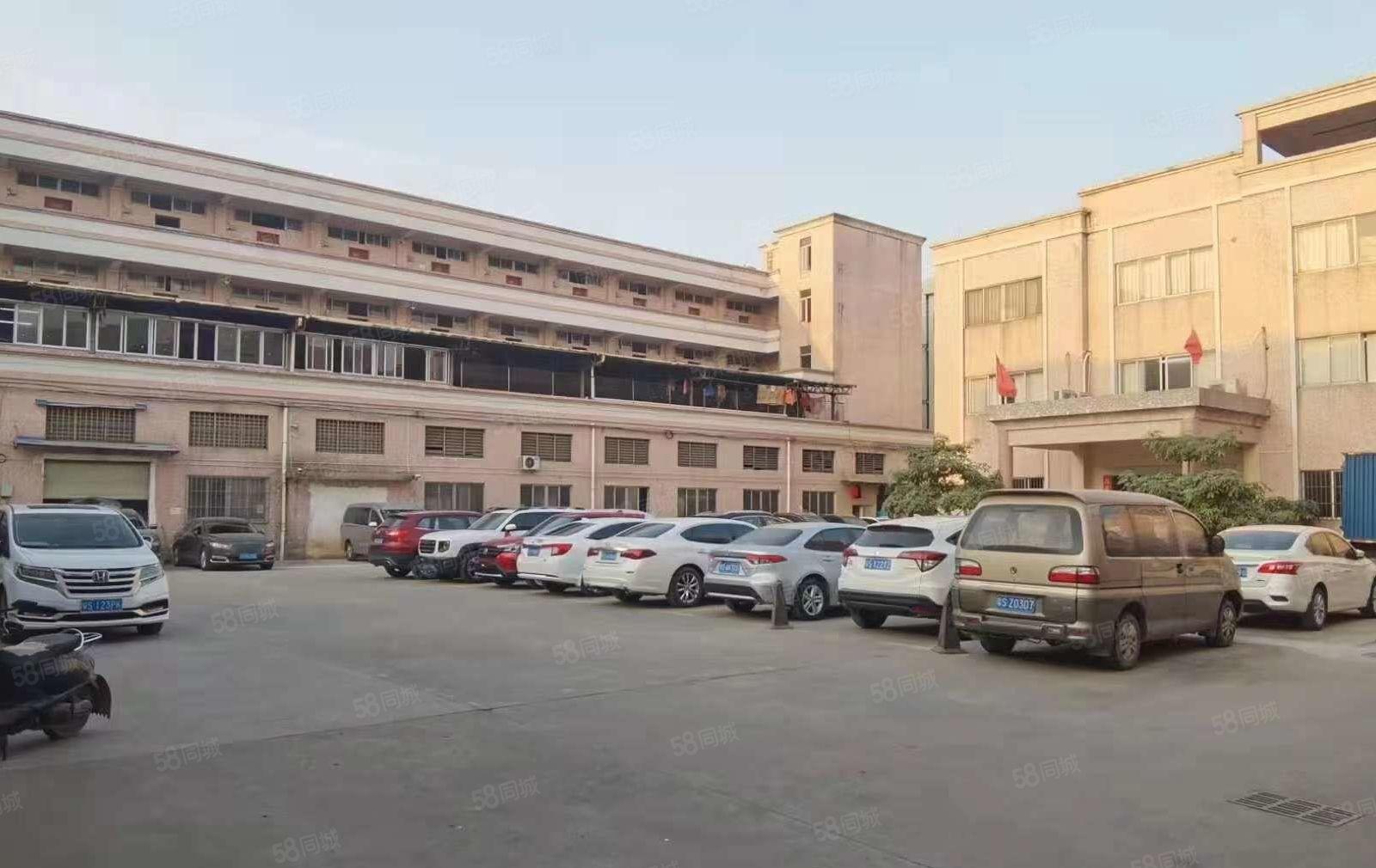 东城温塘可做印刷后段厂房3楼2500平，园区有食堂