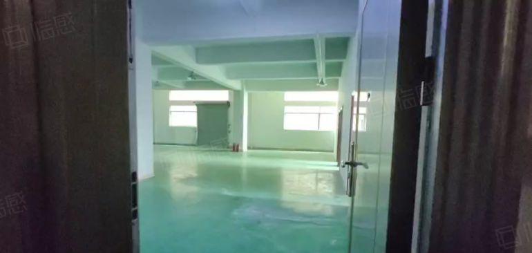 近寮步（高速附近）700平方精装修厂房仓库出租水电办公室