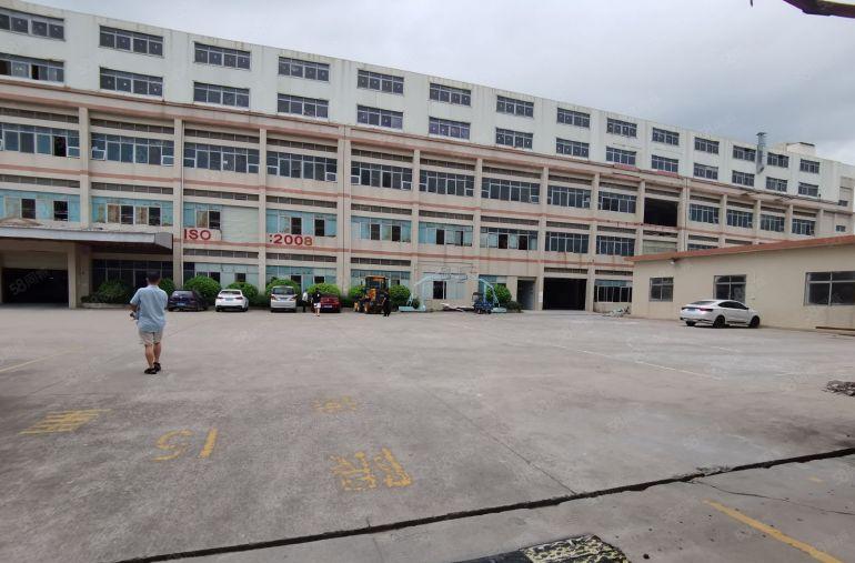 东城成熟工业区500，1300平，1860，3200平便宜租