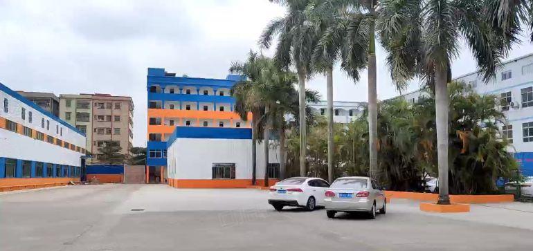 虎门厂房2000方房东直租，大小好分租，交通方便，周边无居民