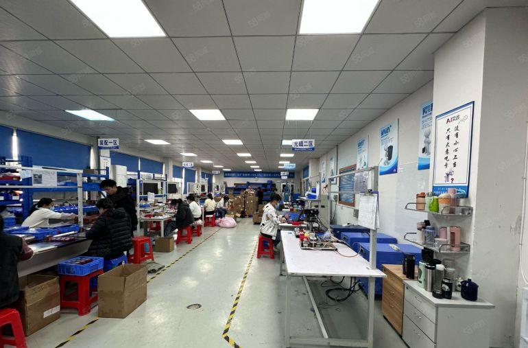 虎门高速出口附近精装修小独院3660平方 可分租