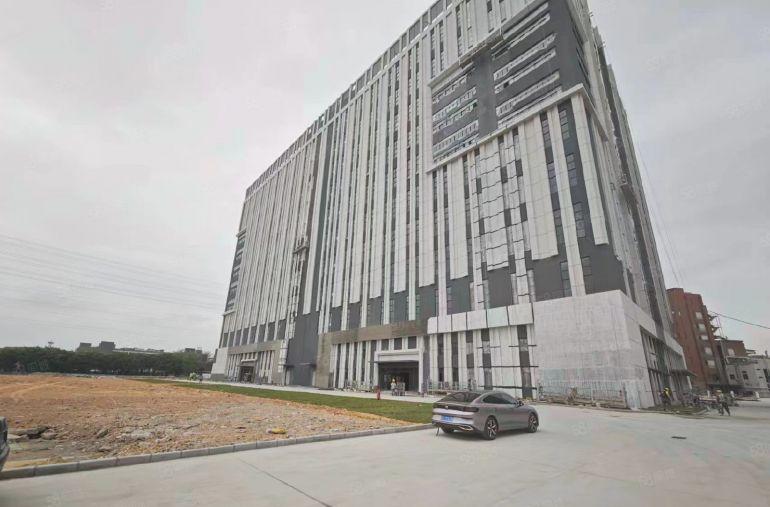 虎门怀德原房东花园式全新厂房，证件齐全，大小可以分租