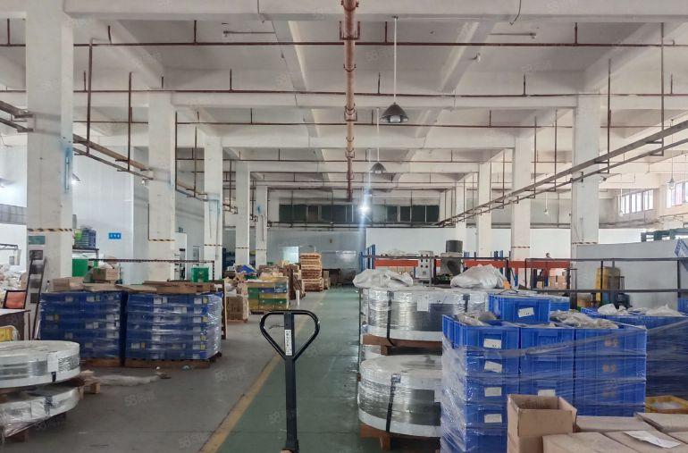 东莞虎门南栅长安原房东一楼3000平精装修办公室可分厂房出租