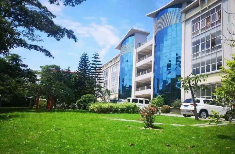 电商云仓行业福音花园式厂房领包入住