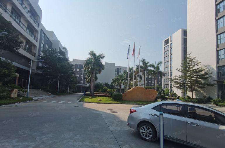 上市公司集团分租全新厂房五证齐全，花园式厂房，价格16元起