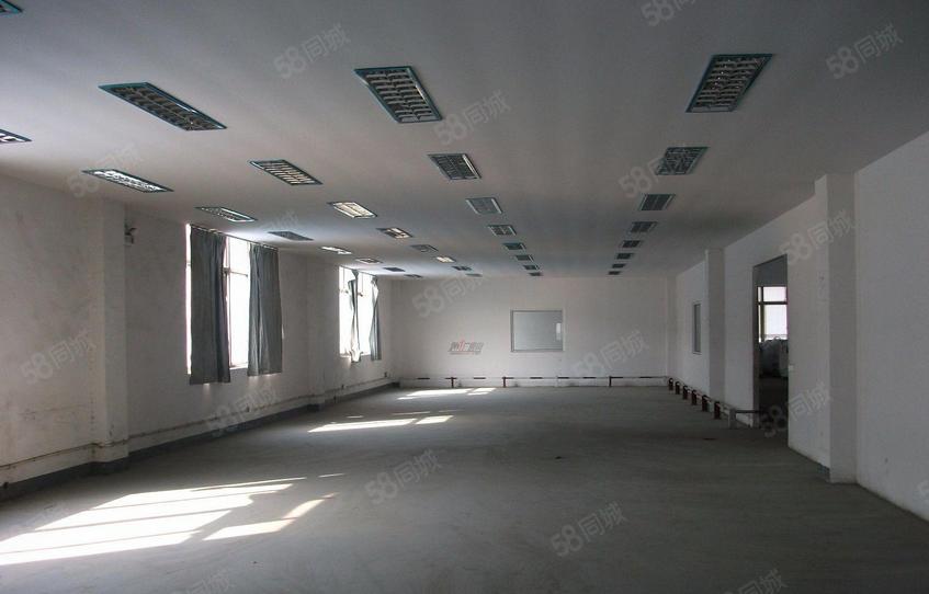 东风社区一手房东厂房出租，楼上分租，630平方,380平方