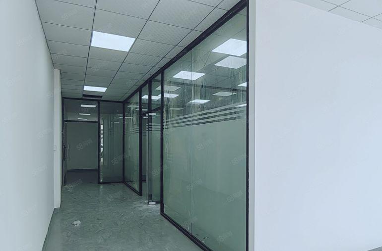 东莞虎门树田工业区靠长安一楼全新装修水电齐全带办公室，可分租