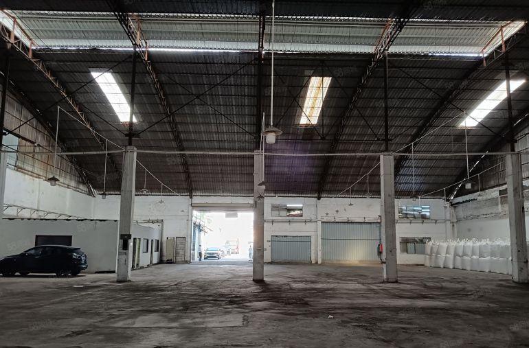 虎门10米高单一层厂房出租，1800平适合抽粒废品打包仓库等