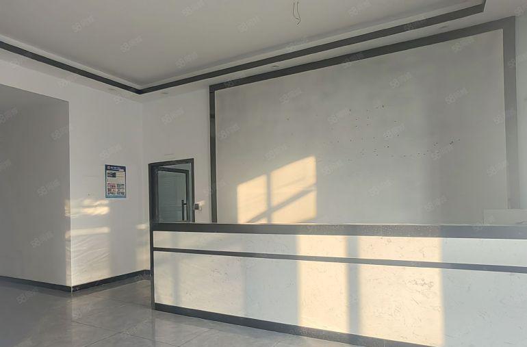 靠近长安环莞快速高速路口园区现成精装修无尘车间现成办公室厂房