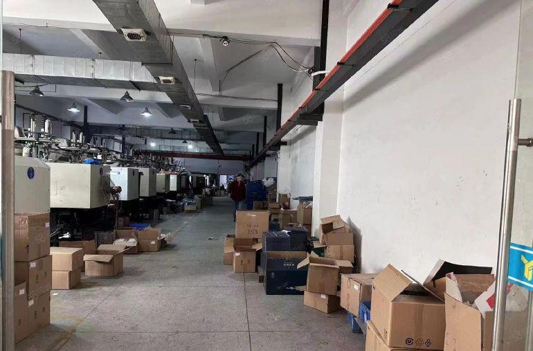 虎门镇怀德社区大埔路新出1楼1800平方， 2楼900平方