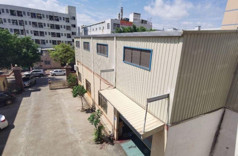 独院钢构滴水9米有行吊，适合机械设备五金注塑等各行业，空地大