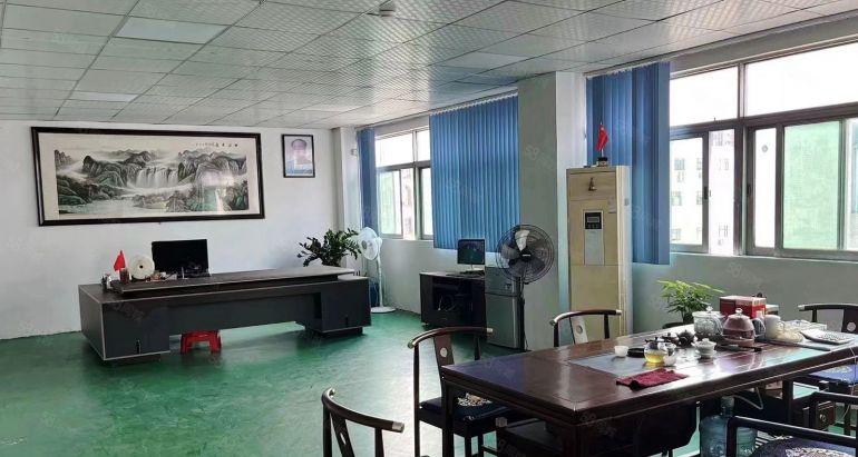 10元出租虎门原房东带精装修带行车独院厂房一到三楼各750平