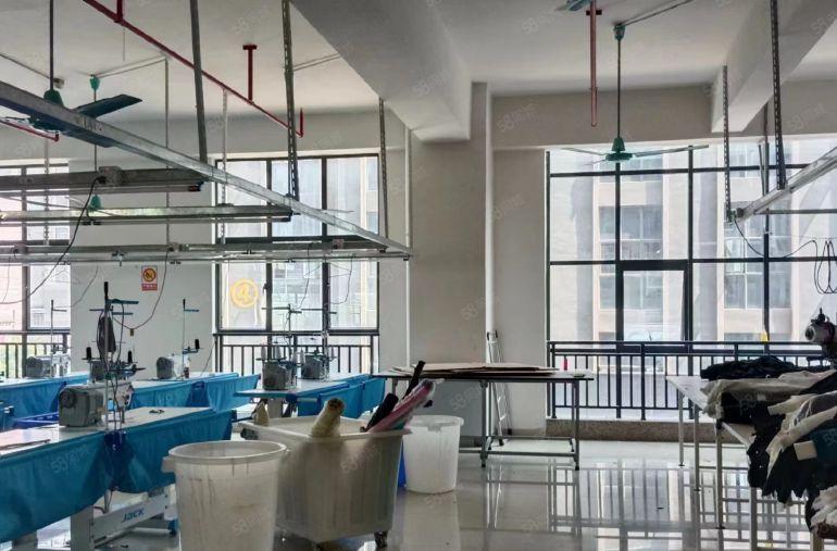 虎门镇北栅社区高速路口6楼500平低价厂房出租，带消防喷淋