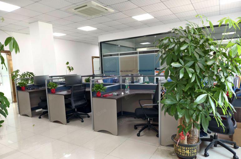 200平起分10元虎门南栅楼上2000平全新地坪漆厂房出租