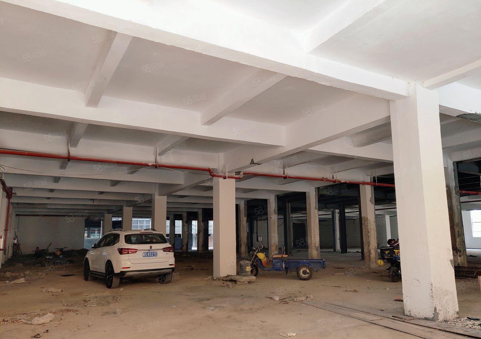 虎门工业园区交通方便空地超大，停车位充足