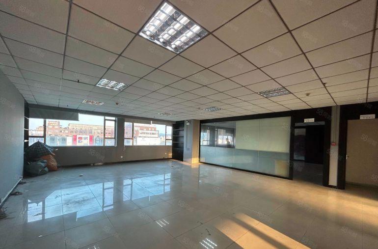 虎门楼上500方带水电装修厂房原房东园区有停车位好招工