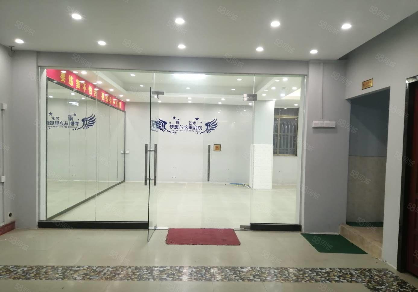 虎门镇中心博美新出楼上现成精装办公室330平 拧包入住