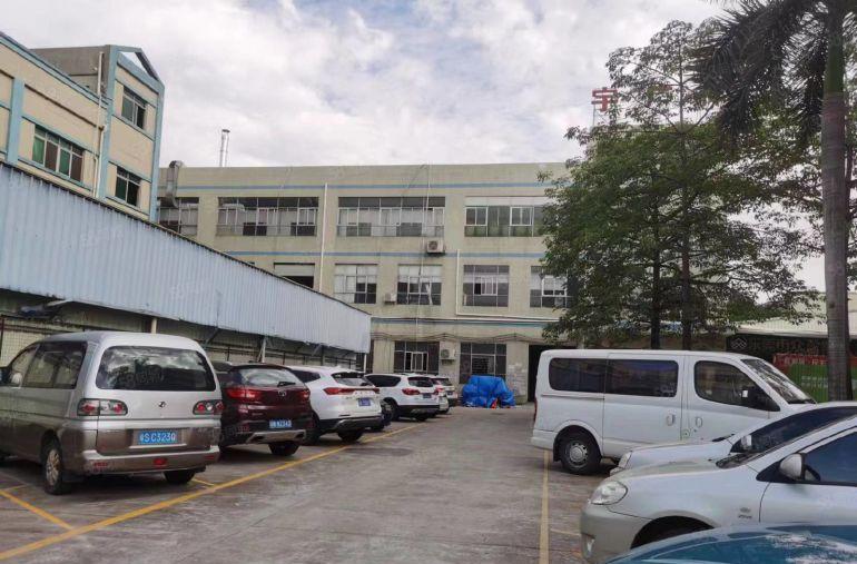 虎门楼上带装修厂房仓库低价出租，适合电子纸箱手袋服装玩具线材