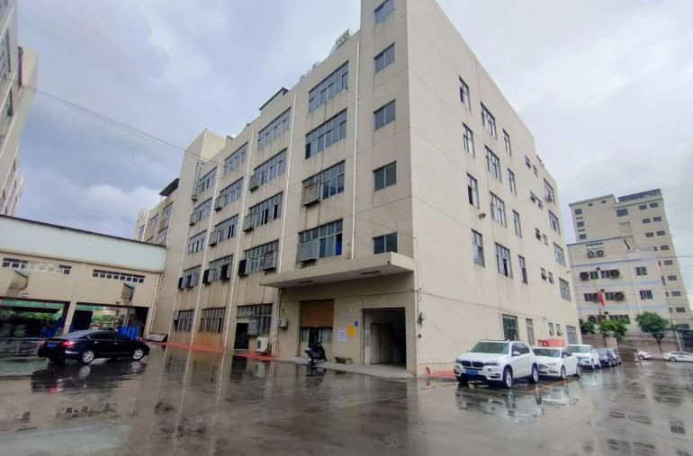 服装厂房，虎门镇龙眼原房东楼上3000方制衣厂房出租