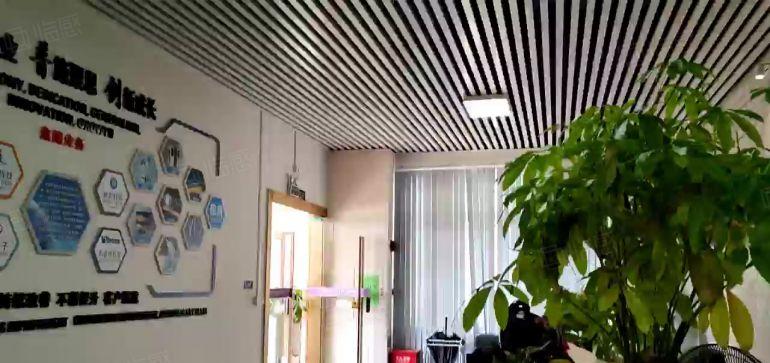 东莞市虎门镇新出精装修电子厂2200方出租，无转让费