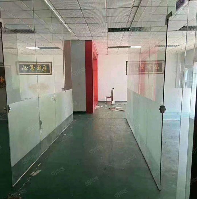 带行车！南栅原房东2300平砖墙到顶 单一层厂房出租！