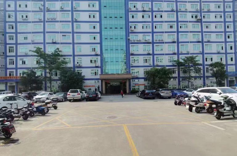 虎门怀德新出2000平方带精装修厂房，水电齐全