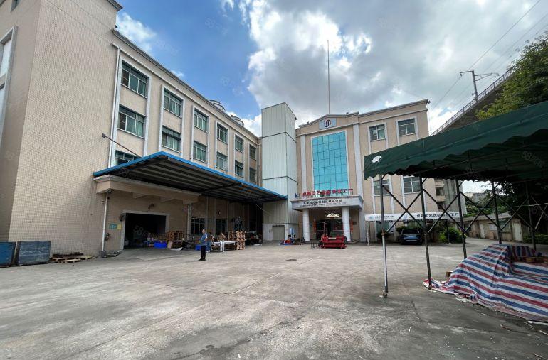 虎门独院厂房低价出租带有水电装修，3吨电梯大车掉头整租可分租