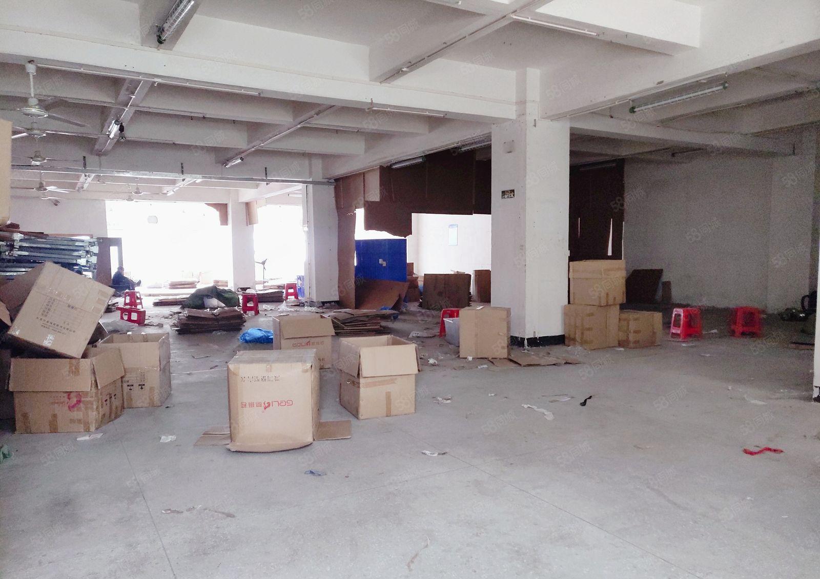 虎门新出标准厂房2100平，可做仓库，好停车，易招工