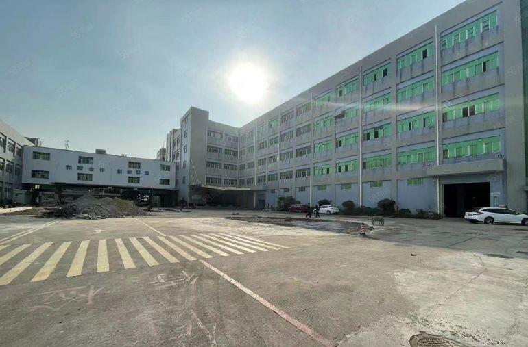 宵边一楼2360平低价出租，园区空地大可进大车可办环评