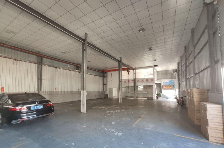 长安街口新安新空出一楼550平带航车隔楼办公室装修厂房出租