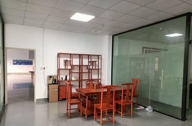 长安锦厦镇标准厂房，原房东楼上1000平方，周边生活配套齐全