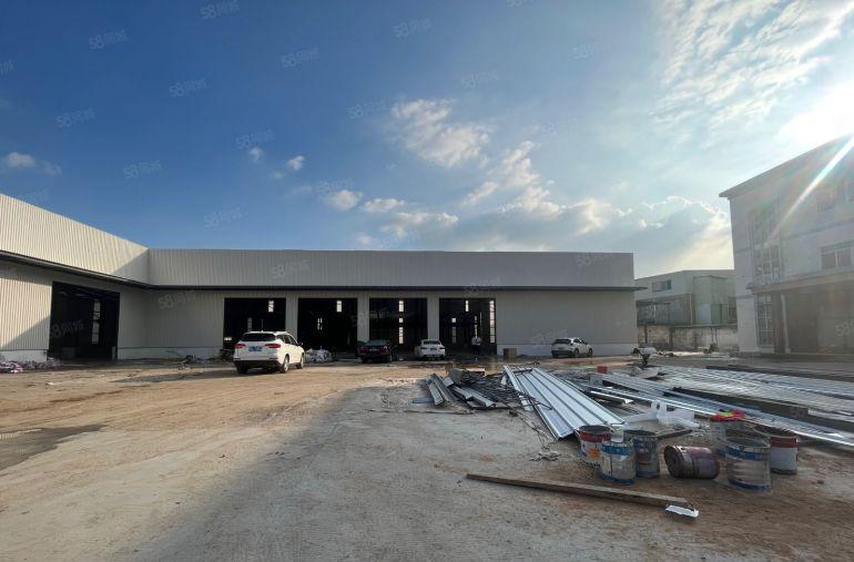 长安镇乌沙原房东全新重工业钢构独门独院厂房低价分租，超大空地